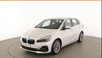 Usata BMW 225 Active Tourer Luxury Line 136 CV (100 kW) 2019 Bianco Monovolume