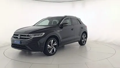 Usata VW T-Roc R-line 150 CV (110 kW) 2024 Nero SUV