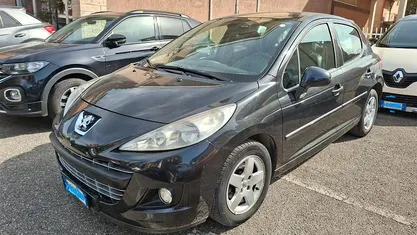 Usata Peugeot 207 Allure 68 CV (50 kW) 2011 Utilitaria