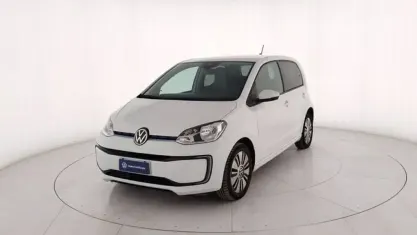 Usata VW e-up! 61 kW (83 CV) 2021 Bianco pastello Utilitaria