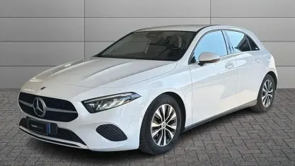Usata Mercedes A180 Advanced 116 CV (85 kW) 2023 Bianco Berlina