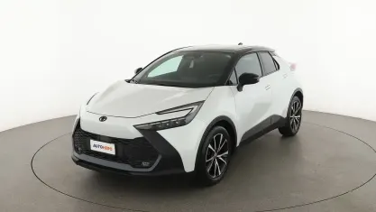 Occasion Toyota C-HR Trend 140 ch (102 kW) 2024 Blanc SUV