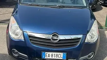Usata Opel Agila Enjoy 86 CV (63 kW) 2009 Blu Utilitaria