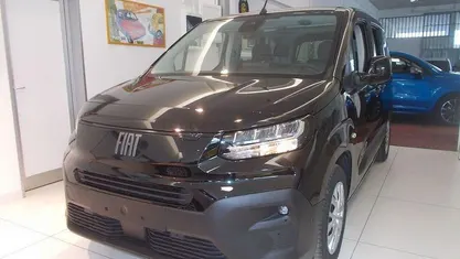 Usata Fiat Doblò 131 CV (96 kW) 2026 Monovolume