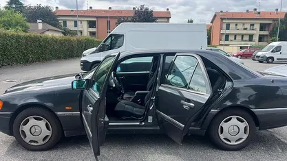 Usata Mercedes C180 Elegance 122 CV (89 kW) 1995 Berlina