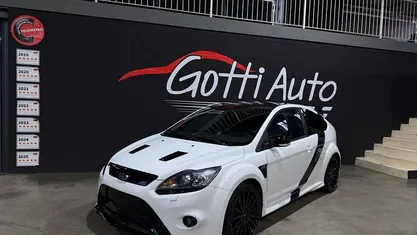 Usata Ford Focus RS 305 CV (224 kW) 2010 Utilitaria