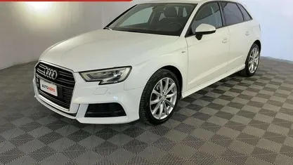 Usata Audi A3 116 CV (85 kW) 2017 Bianco Berlina