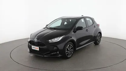 Usata Toyota Yaris Hybrid Trend 92 CV (67 kW) 2020 Nero