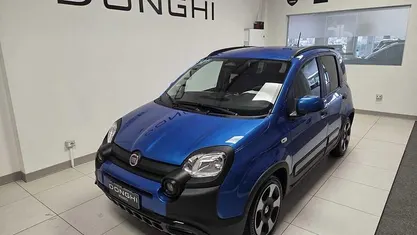 Usata Fiat Panda Cross Cross 70 CV (51 kW) 2025 Utilitaria