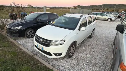Bianco Usata 2015 Dacia Logan Station wagon | 5500 € (Buon prezzo)