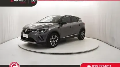 Occasion Renault Captur Techno 101 ch (74 kW) 2023 Gris SUV