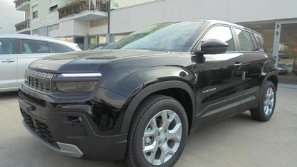 Nowe Jeep Avenger Altitude 101 KM (74 kW) 2025 Czarny SUV