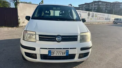 Usata Fiat Panda Dynamic 75 CV (55 kW) 2006 Bianco Utilitaria