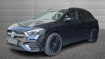Nuova Mercedes GLA180 136 CV (100 kW) 2026 Nero notte SUV