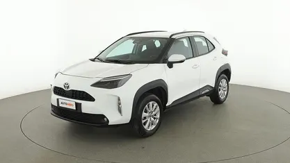 Usata Toyota Yaris Hybrid Active 92 CV (67 kW) 2024 Bianco