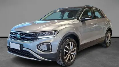 Begagnad VW T-Roc 150 HK (110 kW) 2023 Grå SUV