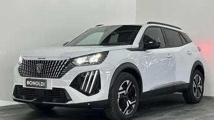 Usata Peugeot 2008 Allure 102 CV (75 kW) 2025 SUV