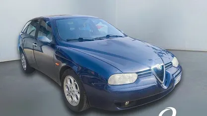 Usata Alfa Romeo 156 Progression 115 CV (84 kW) 2002 Blu Berlina