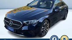 Blauw Gebruikt 2024 Mercedes E220 Advanced Sedan | 49.900 € (Goede deal)