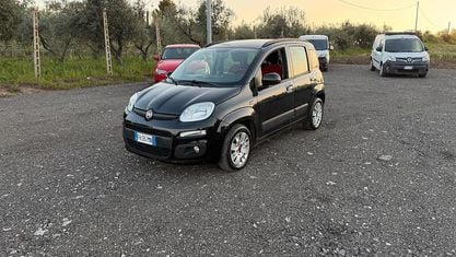 Usata Fiat Panda Lounge 95 CV (69 kW) 2017 Nero Utilitaria