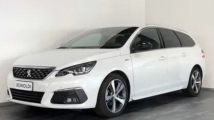 Bianco madreperla Usata 2020 Peugeot 308 GT-line Station wagon | 17.900 €