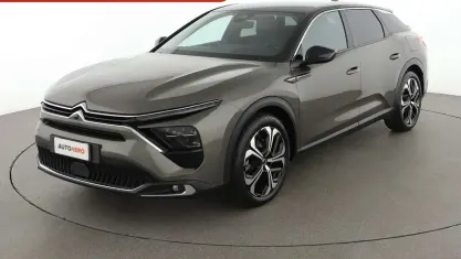 Usata Citroën C5 X Shine 224 CV (164 kW) 2022 Verde Station wagon