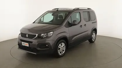 Usata Peugeot Rifter Allure 131 CV (96 kW) 2020 Grigio Monovolume