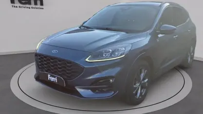 Usata Ford Kuga ST-Line X 190 CV (139 kW) 2023 Chrome blue SUV
