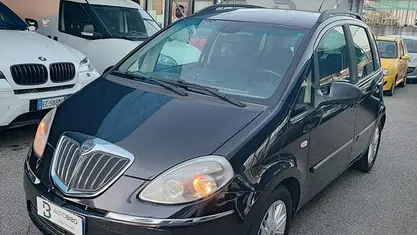 Nero Usata 2012 Lancia Musa Monovolume | 3900 € (Buon prezzo)