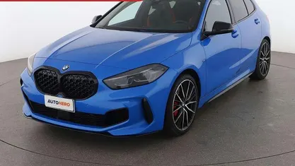 Blu Usata 2023 BMW M135 Due volumi | 36.699 € (Buon prezzo)