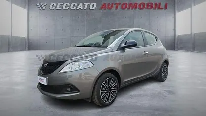 Grigio Usata 2024 Lancia Ypsilon S Due volumi | 12.012 € (Buon prezzo)