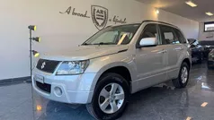 Usata 2007 Suzuki Grand Vitara SUV | 5900 € (Buon prezzo)