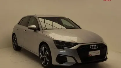 Usata Audi A3 Sportback Advanced 150 CV (110 kW) 2023 Argento fioretto Utilitaria
