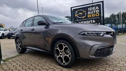 Usata Alfa Romeo Tonale Sprint 131 CV (96 kW) 2022 Grigio SUV