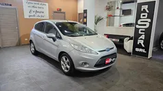 Usata 2010 Ford Fiesta Titanium Due volumi | 3500 € (Buon prezzo)