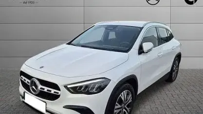 Usata Mercedes GLA180 Advanced 116 CV (85 kW) 2025 Bianco SUV