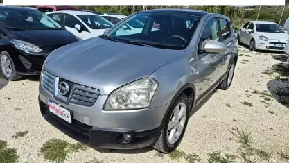 Usata Nissan Qashqai Acenta 106 CV (77 kW) 2007 Grigio SUV