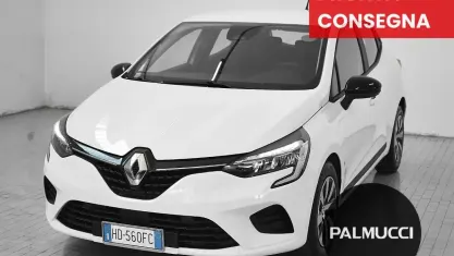 Usata Renault Clio Equilibre 90 CV (66 kW) 2023 Bianco Utilitaria