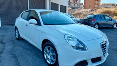 Bianco Usata 2012 Alfa Romeo Giulietta Progression Due volumi | 6300 € (Buon prezzo)