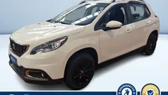 Bianco pastello Usata 2019 Peugeot 2008 Allure SUV | 13.500 € (Buon prezzo)