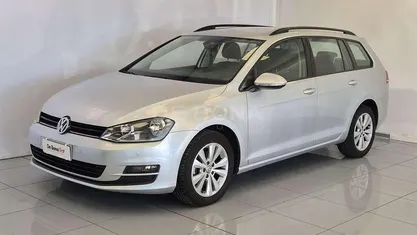 Grigio Usata 2017 VW Golf VII Business Station wagon | 11.490 € (Buon prezzo)