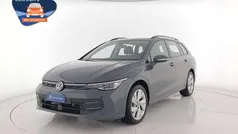 Usata 2024 VW Golf VIII Life Station wagon | 25.400 € (Buon prezzo)