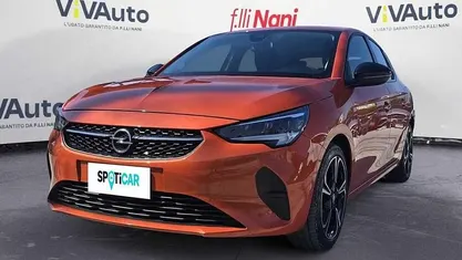 Usata Opel Corsa Edition 101 CV (74 kW) 2023 Arancione Utilitaria