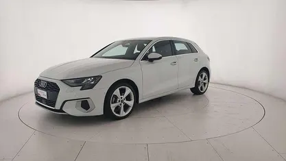 Usata 2022 Audi A3 Advanced Tre volumi | 26.400 € (Buon prezzo)