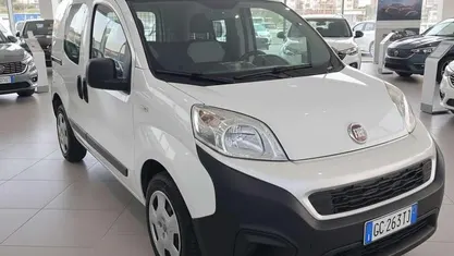 Bianco Usata 2020 Fiat Fiorino Trekking Monovolume | 6000 € (Super prezzo)