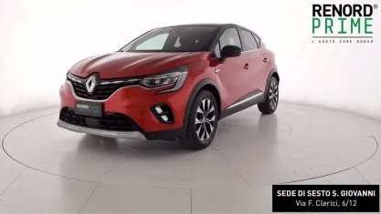 Usata Renault Captur Techno 143 CV (105 kW) 2023 Rosso SUV