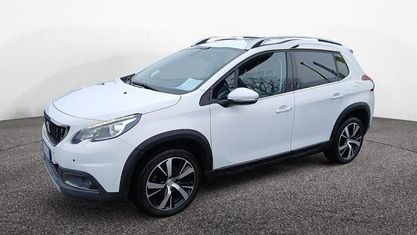 Usata Peugeot 2008 Allure 120 CV (88 kW) 2017 Bianco SUV