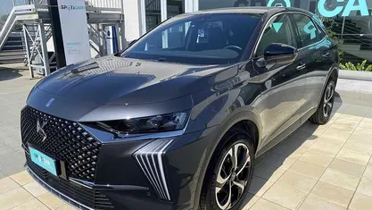 Grigio Usata 2024 DS Automobiles DS7 Crossback Bastille SUV | 33.900 € (Buon prezzo)