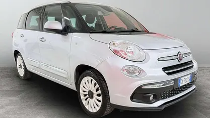 Usata 2020 Fiat 500L Lounge Monovolume | 13.900 € (Buon prezzo)