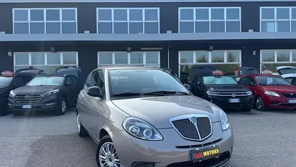 Usata Lancia Ypsilon Platinum 77 CV (56 kW) 2011 Utilitaria